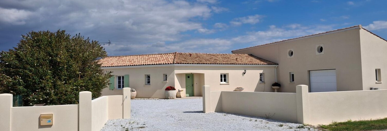 Maison 7 Pièces 228 m² à vendre à Saint-Simon-de-Pellouaille (17260)