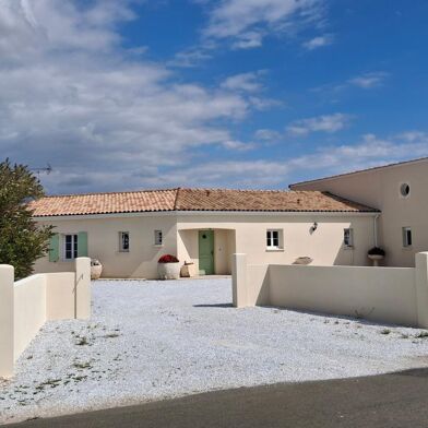 Maison 7 pièces 530400 €