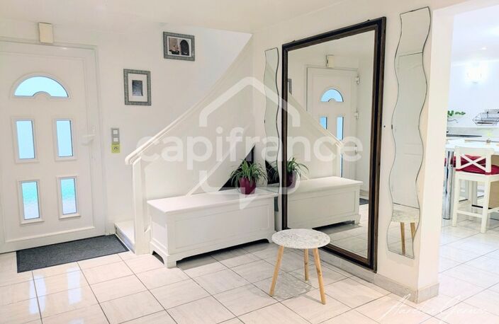 Maison familiale non mitoyenne - 4 chambres - Terrain 500 m²– Stationnement — photo 3