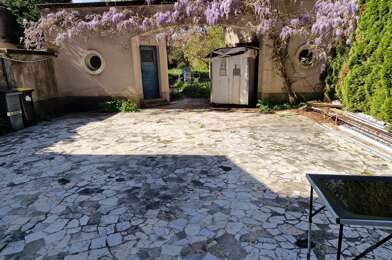 Immeuble  185000 €