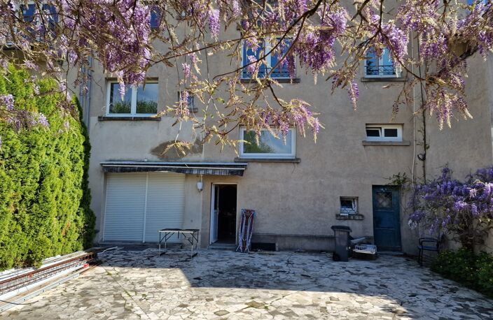 Immeuble à vendre proche EPINAL (88) Ensemble immobilier T10 à rénover avec dépendances / 1172 m2 de terrain — photo 2