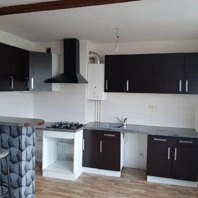 Appartement 4 pièces 720 €