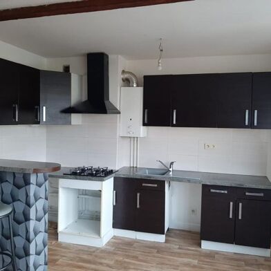 Appartement 4 pièces 720 €