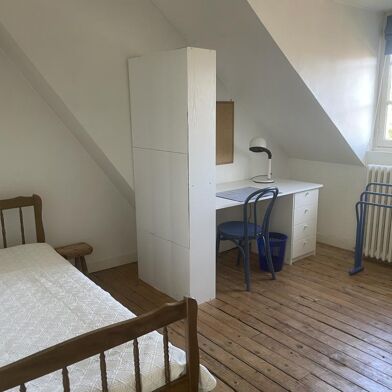 Appartement 1 pièces 390 €