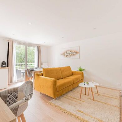 Appartement 2 pièces 900 €