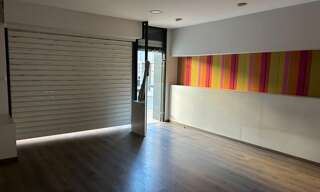 Commerce  59 m² à louer à Oullins-Pierre-Bénite (69600)