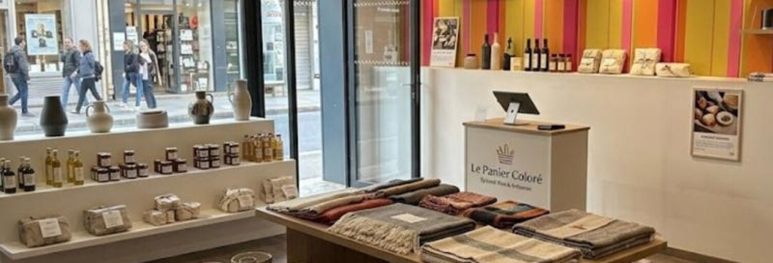 Commerce  59 m² à louer à Oullins-Pierre-Bénite (69600)