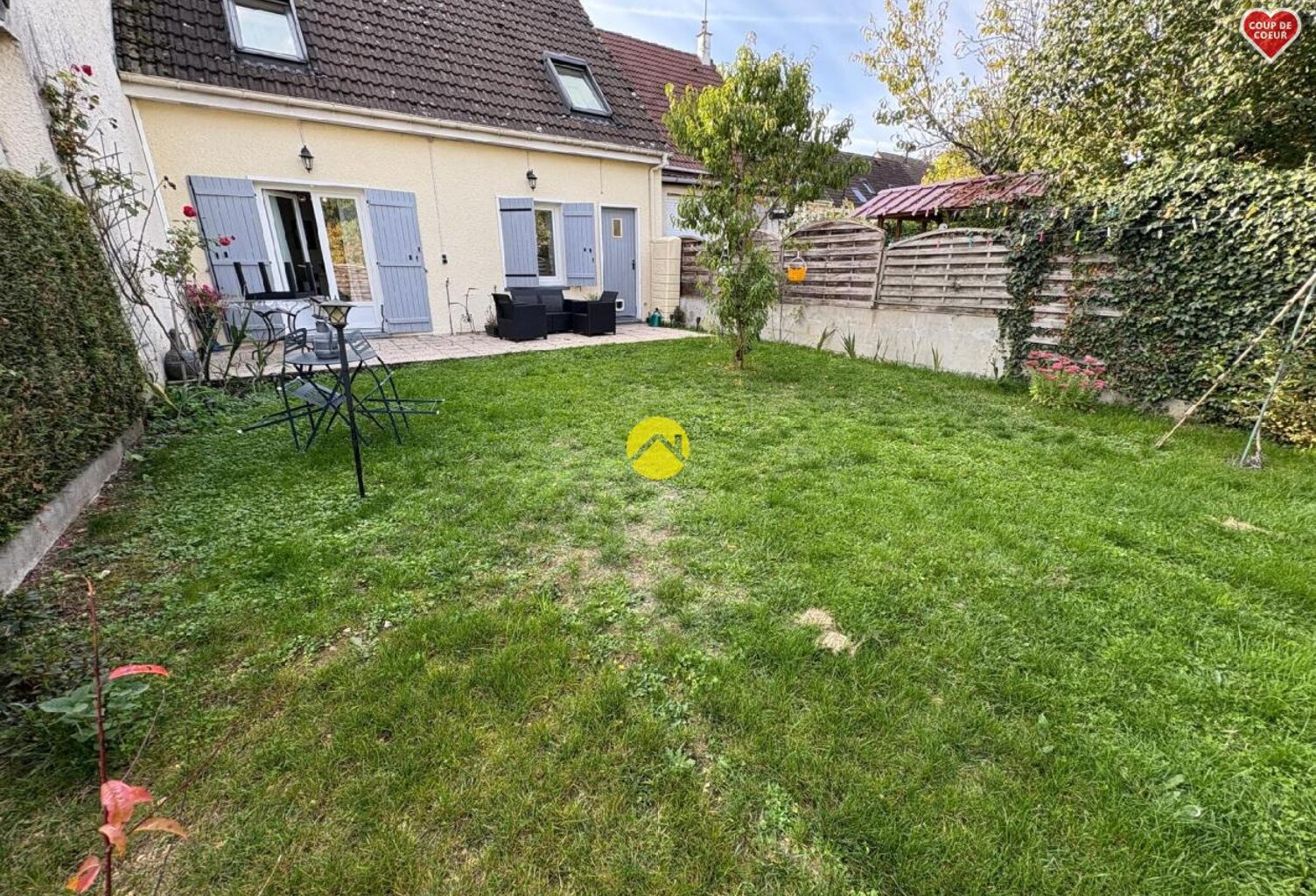 PAVILLON — photo 1