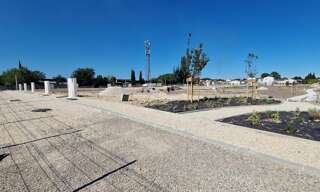 Terrain  351 m² à vendre à L'Isle-sur-la-Sorgue (84800)