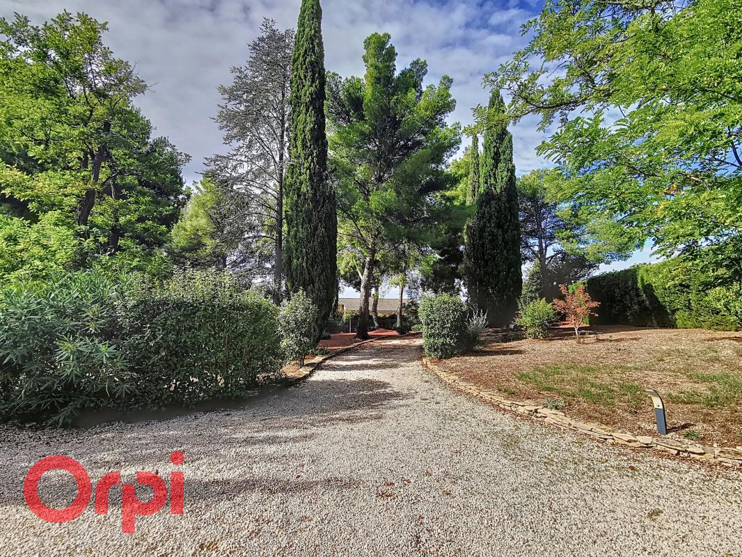 Photo Maison à vendre à La Cadière d'Azur avec piscine image 2/4