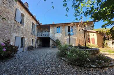 Maison 9 pièces 579600 €