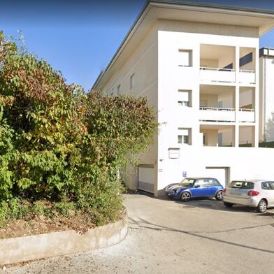 Appartement 4 pièces 1600 €