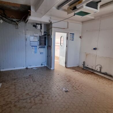 Commerce 3 pièces 69000 €