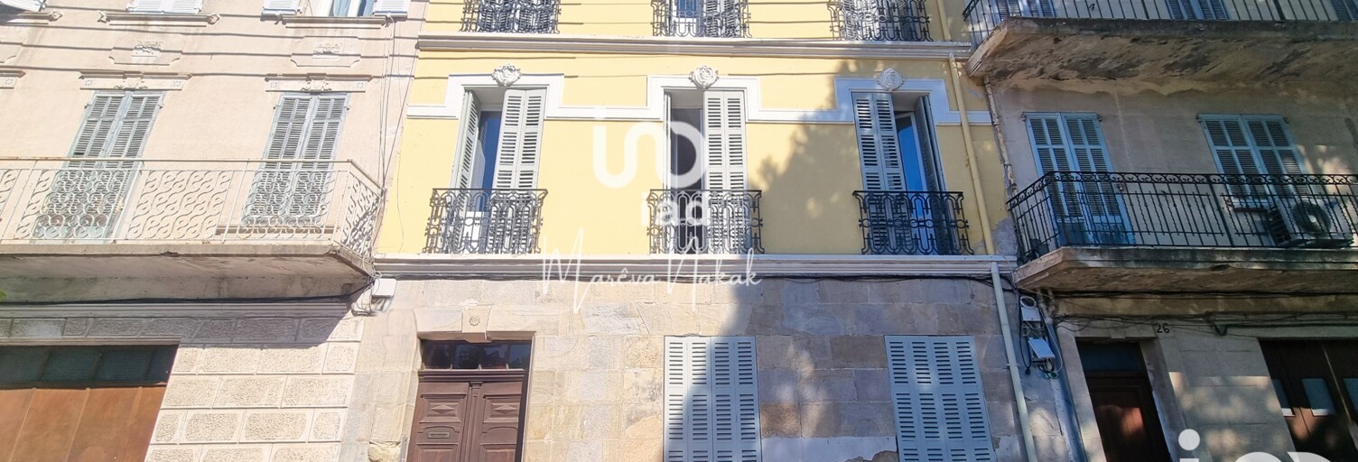 Immeuble  207 m² à vendre à Les Arcs (83460)