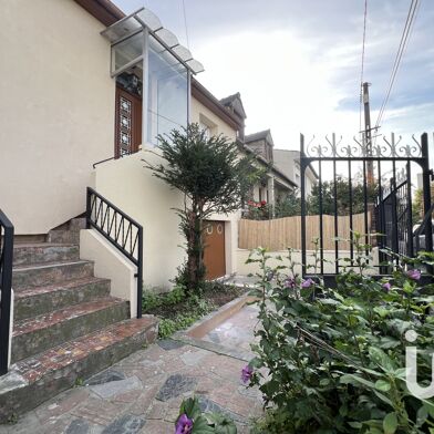 Maison 7 pièces 299900 €