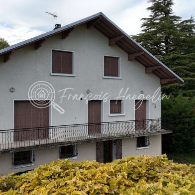 Maison 4 pièces 242000 €