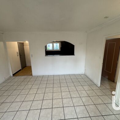 Appartement 4 pièces 123000 €