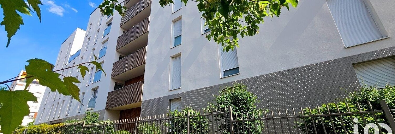 Garage  12 m² à louer à Bonneuil-sur-Marne (94380)