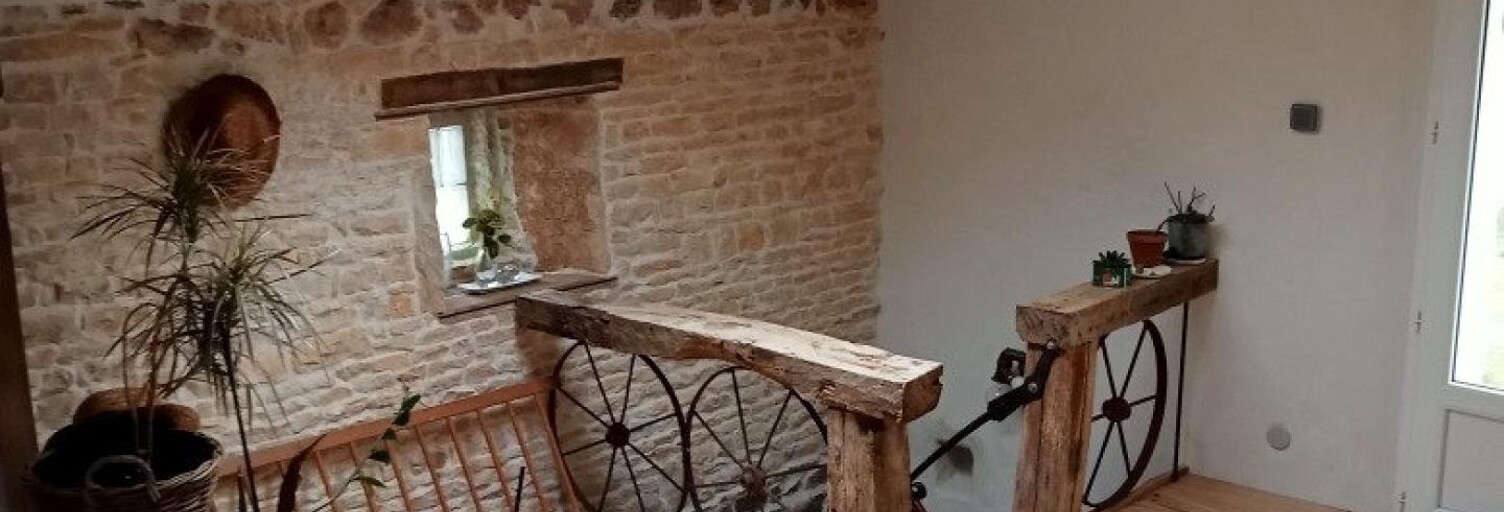 Maison 4 Pièces 120 m² à vendre à Rom (79120)