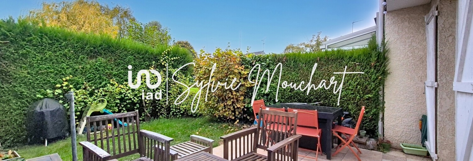 Maison 5 Pièces 118 m² à vendre à Le Mesnil-Saint-Denis (78320)