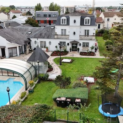 Maison 11 pièces 2950000 €