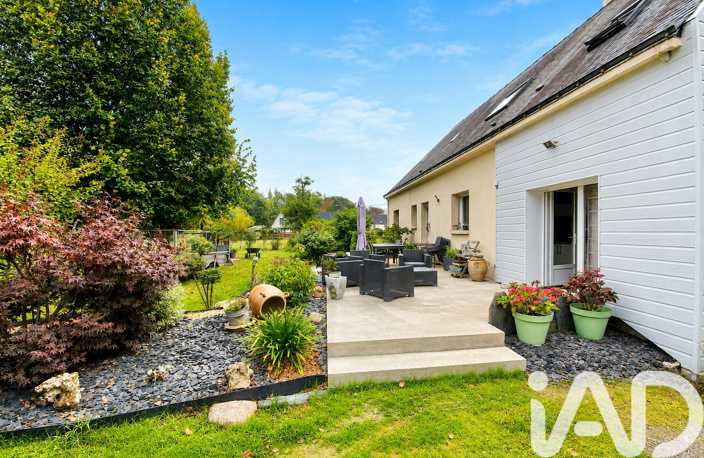 Vente Maison/villa 8 pièces — photo 2