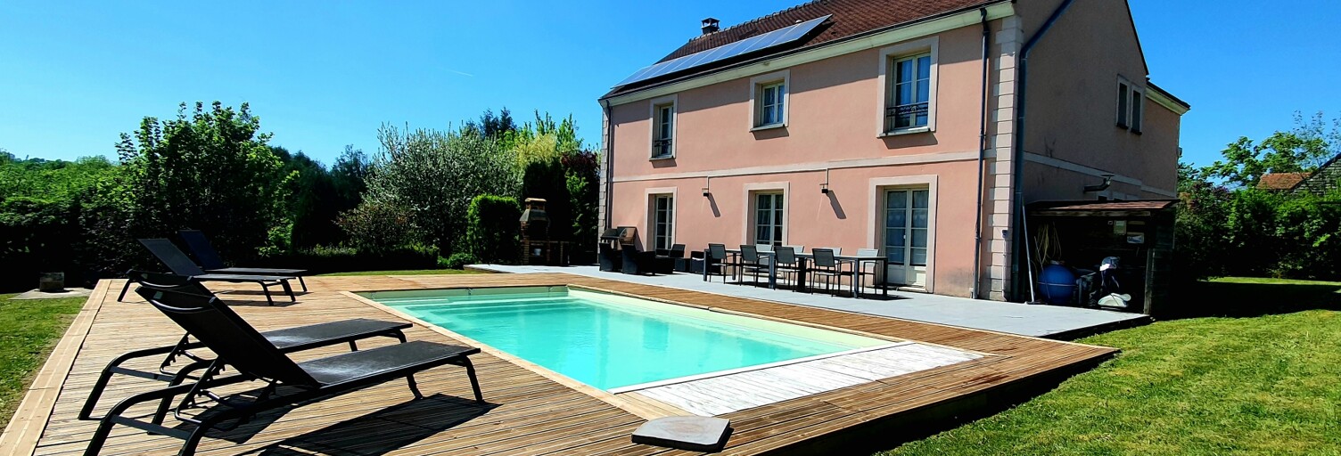 Maison 8 Pièces 218 m² à vendre à Coulommiers (77120)