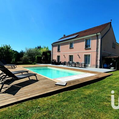 Maison 8 pièces 564000 €