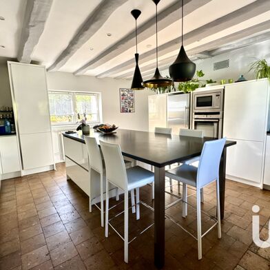 Maison 6 pièces 626000 €