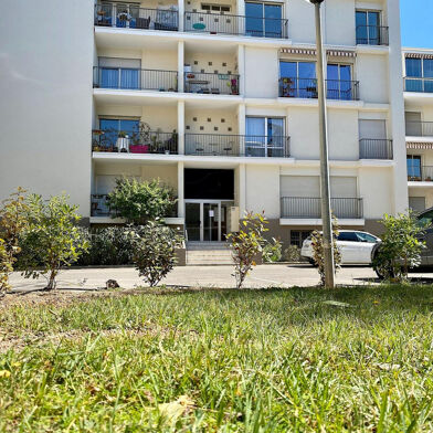 Appartement 3 pièces 1350 €