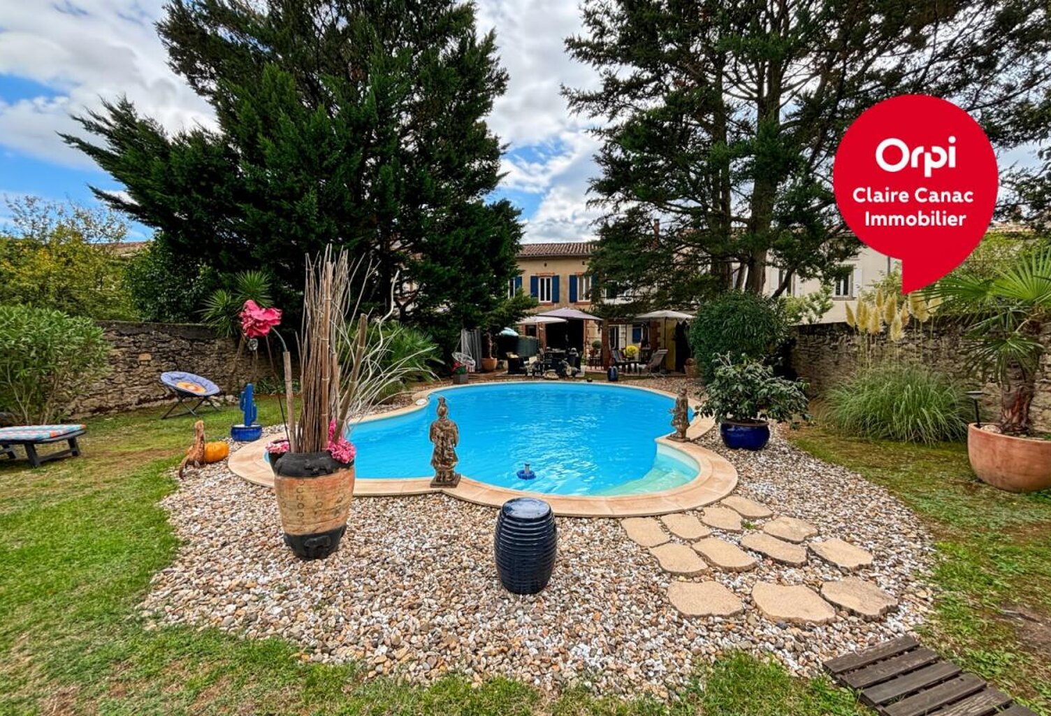 Maison à vendre CASTRES ( 81100 )avec jardin, piscine parking privé, centre ville — photo 1