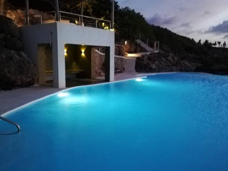 Villa + Maison de gardien VUE MER PANORAMIQUE 2 piscines sur 15 937 M² de terrain — photo 1