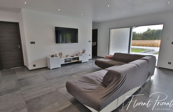 Maison à vendre 5 pièces CULOZ (01) — photo 2