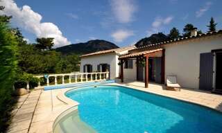 Maison 5 Pièces 143 m² à vendre à Castellane (04120)