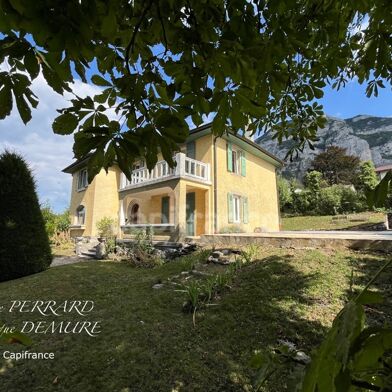 Maison 6 pièces 1195000 €