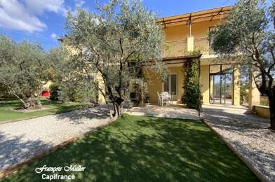 Appartement 4 pièces 275000 €