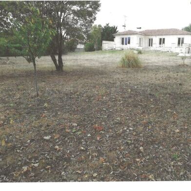 Maison 7 pièces 1684 €