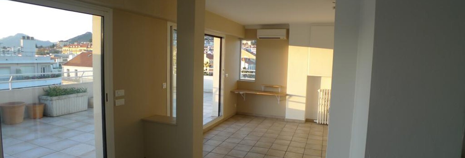 Appartement 2 Pièces 54 m² à louer à Hyères (83400)