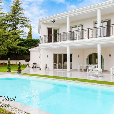 Maison 7 pièces 1749000 €