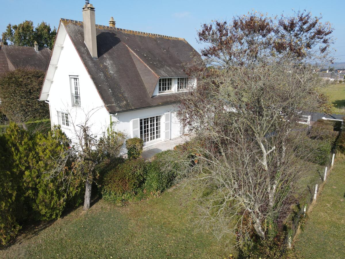 Villa / Maison  T6 à vendre Oissel 76350