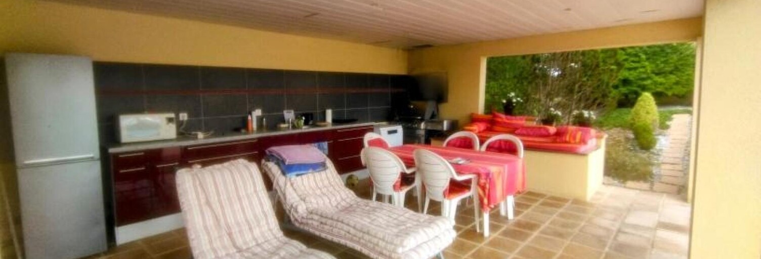Maison 8 Pièces 228 m² à vendre à Castelnau-Montratier (46170)