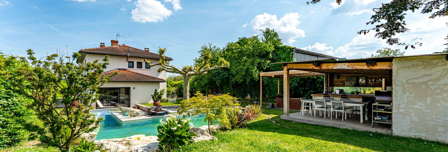 Maison 6 Pièces 147 m² à vendre à Saint-Bernard (01600)