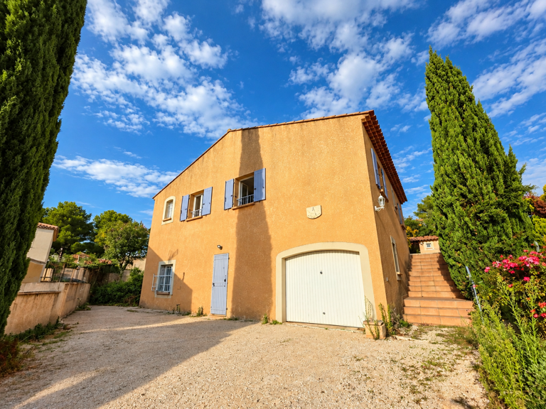FIGUEROLLES MARTIGUES   MAISON FAMILIALE AVEC PISCINE & GARA — photo 1