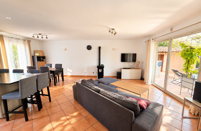 FIGUEROLLES MARTIGUES   MAISON FAMILIALE AVEC PISCINE & GARA — photo 4