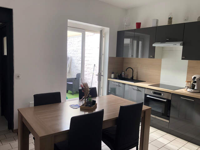 MAISON DE VILLE — photo du bien