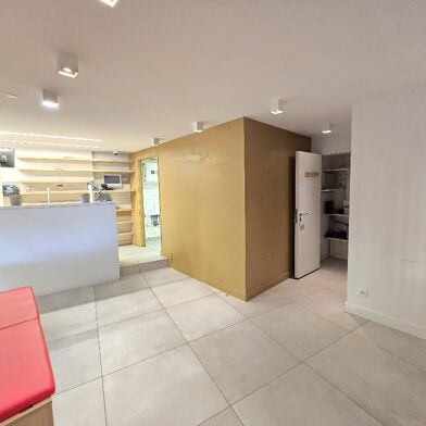 Commerce 2 pièces 1950 €