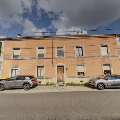 Immeuble  260000 €