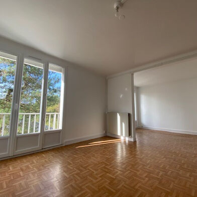 Appartement 3 pièces 850 €