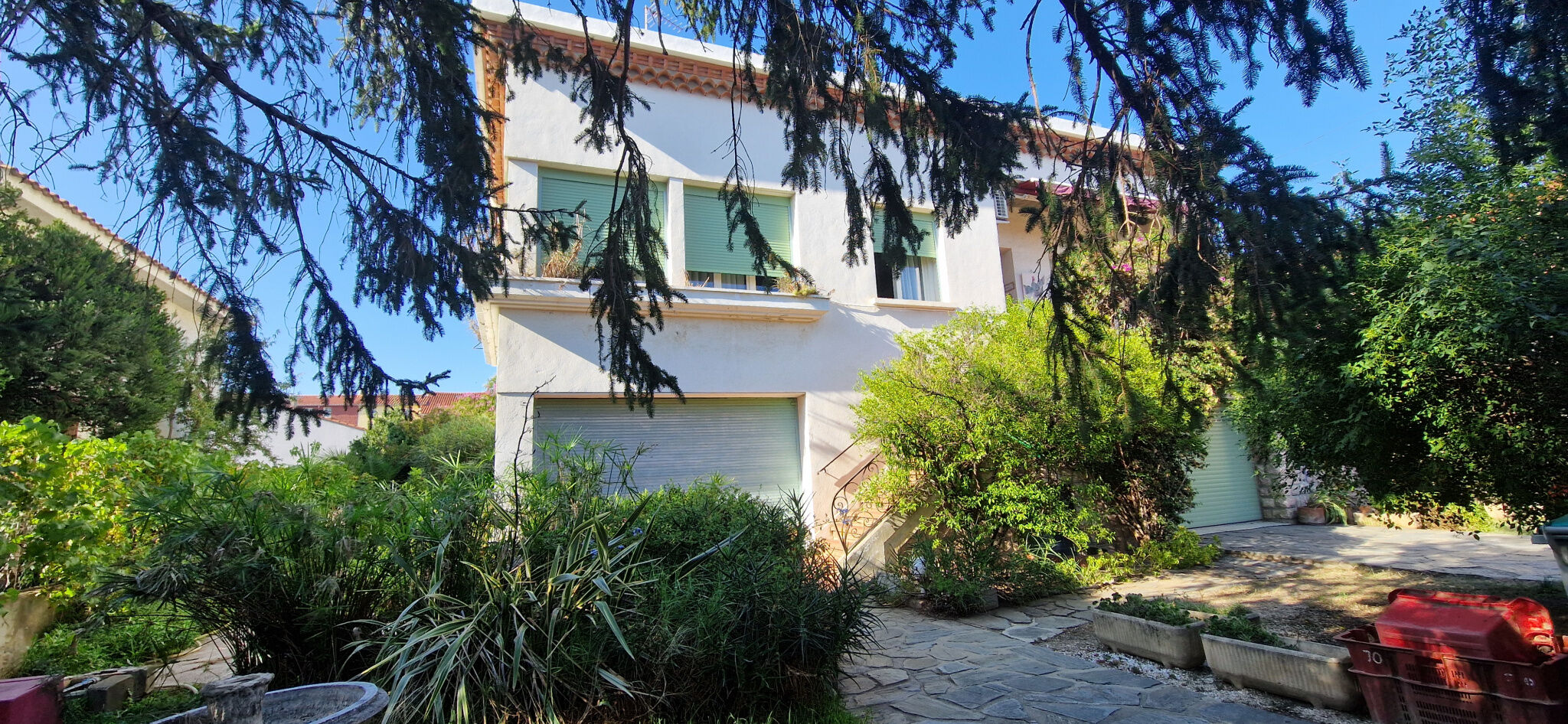 Villa / Maison  T10 à vendre Ille-sur-Têt 66130