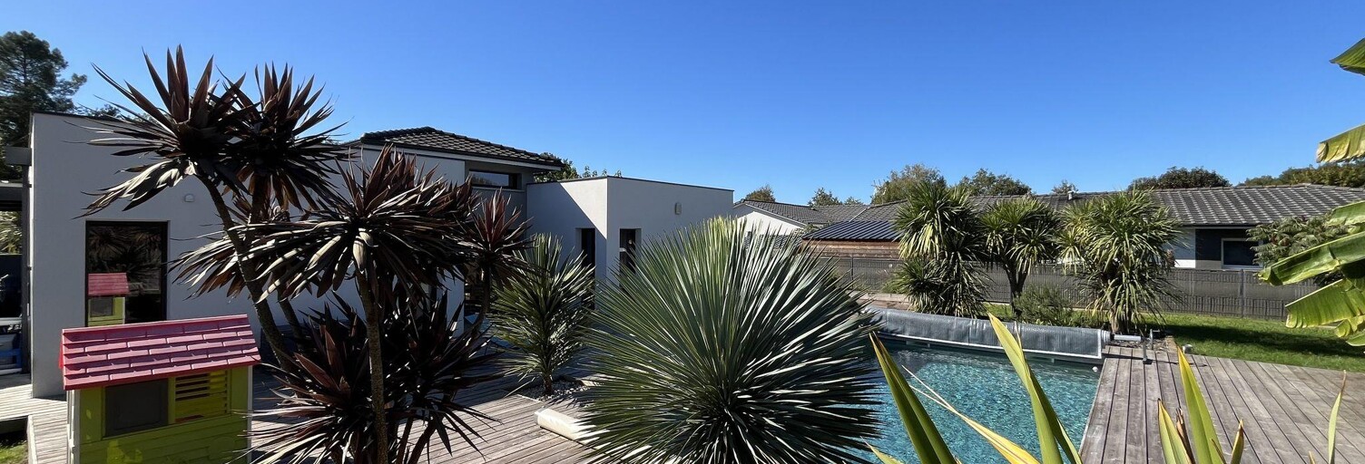 Maison 5 Pièces 145 m² à vendre à Sainte-Hélène (33480)